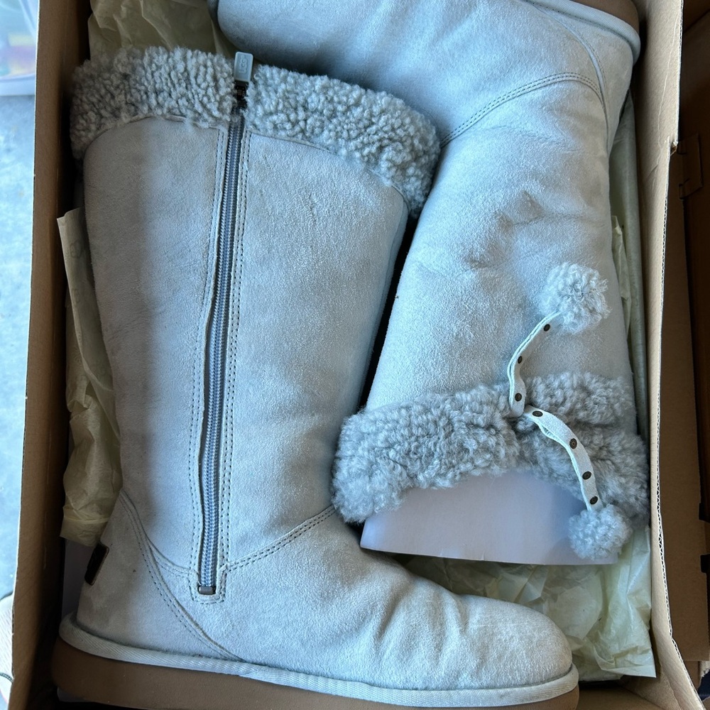 Ugg Cozy Gray Shearling Boots